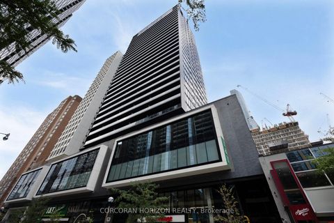 Photo 1 at PH1 - 20 Edward Street, Bay Street Corridor, Toronto