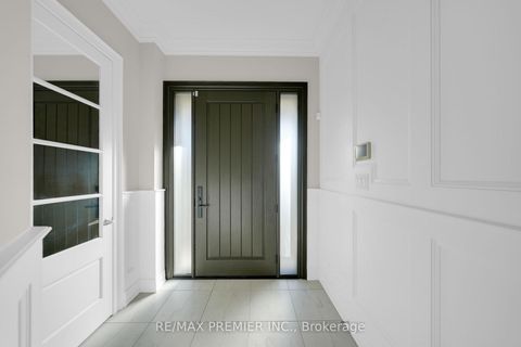 Photo 2 at 67 Garyscholl Road, Vellore Village, Vaughan