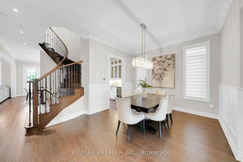 Photo 5 at 67 Garyscholl Road, Vellore Village, Vaughan