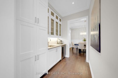 Photo 23 at 67 Garyscholl Road, Vellore Village, Vaughan