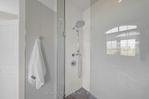 Photo 32 at 67 Garyscholl Road, Vellore Village, Vaughan