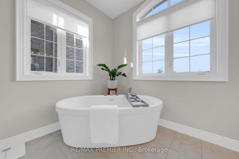 Photo 33 at 67 Garyscholl Road, Vellore Village, Vaughan