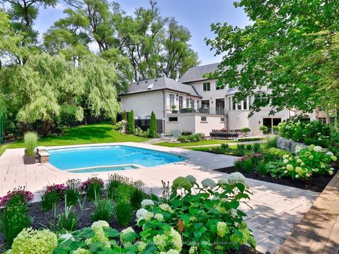 Photo 6 at 382 Old Yonge Street, Windfields, Toronto