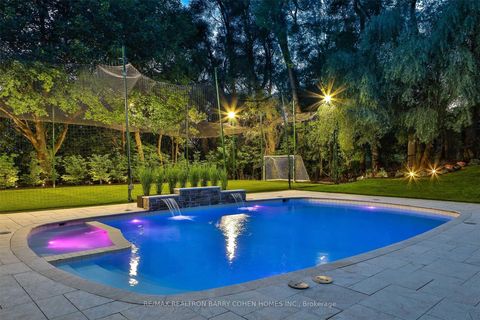 Photo 8 at 382 Old Yonge Street, Windfields, Toronto