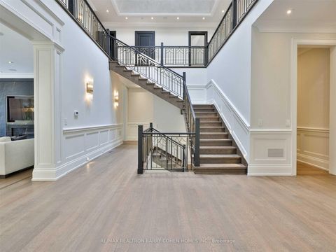 Photo 23 at 382 Old Yonge Street, Windfields, Toronto