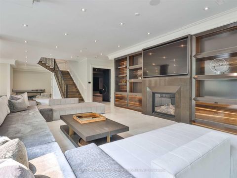 Photo 37 at 382 Old Yonge Street, Windfields, Toronto