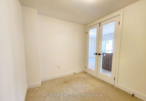 Photo 7 at 32 Silo Mews, Rural Barrie Southeast, Barrie