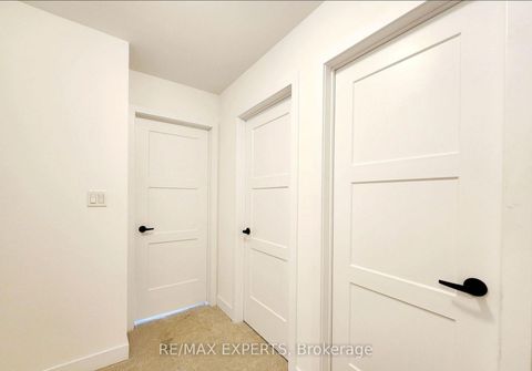 Photo 11 at 32 Silo Mews, Rural Barrie Southeast, Barrie