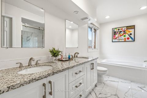 Photo 29 at 4538 Mayflower Drive, Hurontario, Mississauga