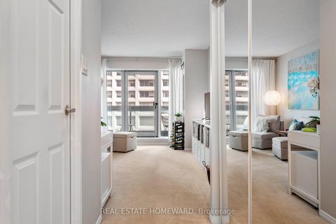 Photo 13 at 704 - 10 Queens Quay W, Waterfront Communities C1, Toronto