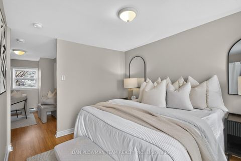 Photo 10 at 114 Olive Avenue, Central, Oshawa