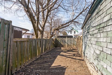 Photo 15 at 114 Olive Avenue, Central, Oshawa