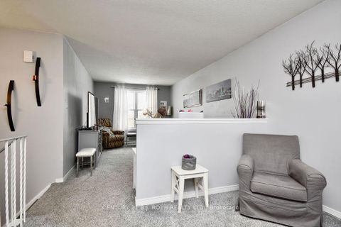 Photo 4 at 47 D'ambrosio Drive, Painswick North, Barrie