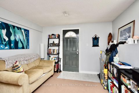 Photo 10 at 47 D'ambrosio Drive, Painswick North, Barrie
