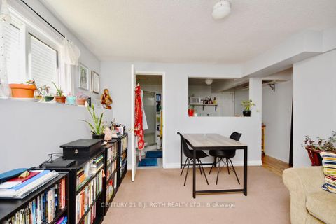 Photo 11 at 47 D'ambrosio Drive, Painswick North, Barrie