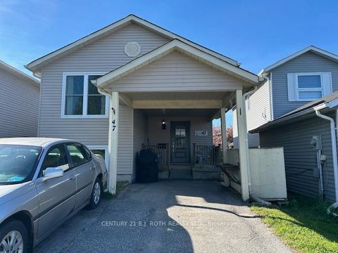 Photo 13 at 47 D'ambrosio Drive, Painswick North, Barrie