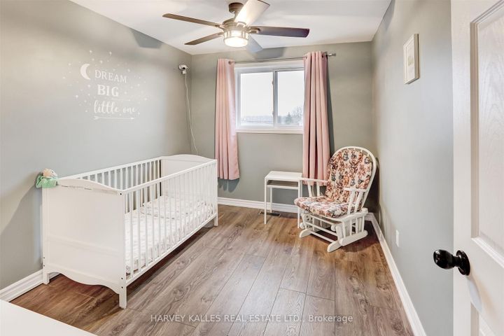 Photo 26 at 112 Wexford Avenue N, Crown Point, Hamilton