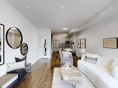 Photo 6 at 1076 Lansdowne Avenue, Junction, Toronto