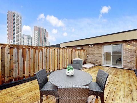 Photo 33 at 1076 Lansdowne Avenue, Junction, Toronto