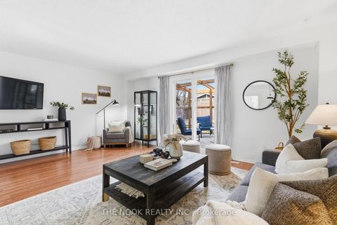 Photo 11 at 1232 Southdale Avenue, Donevan, Oshawa