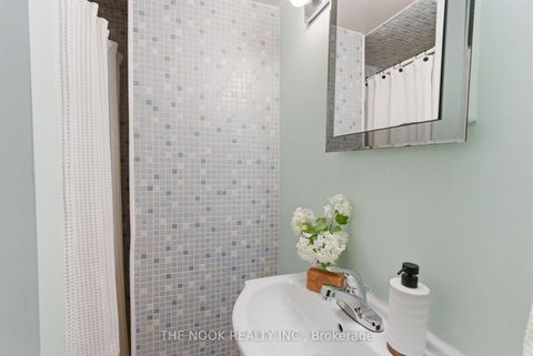 Photo 37 at 1232 Southdale Avenue, Donevan, Oshawa