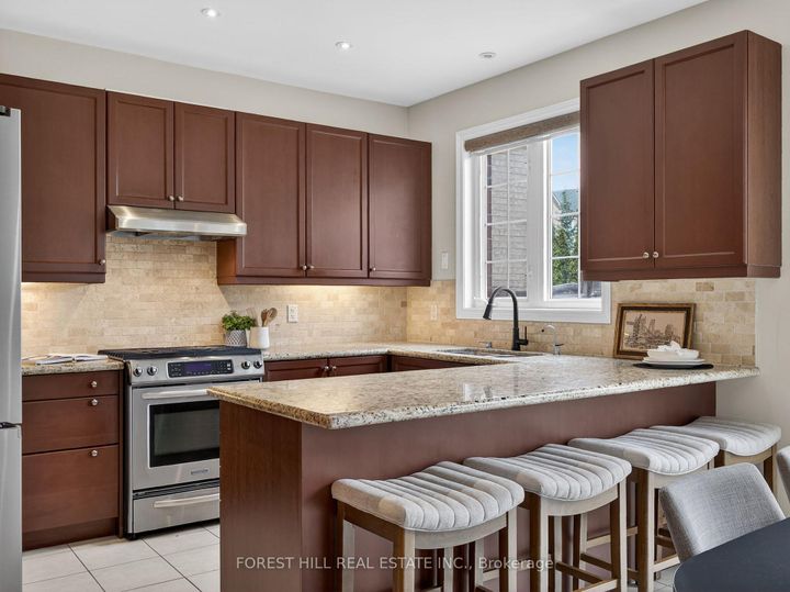 Photo 8 at 22 Mccombe Lane, Patterson, Vaughan