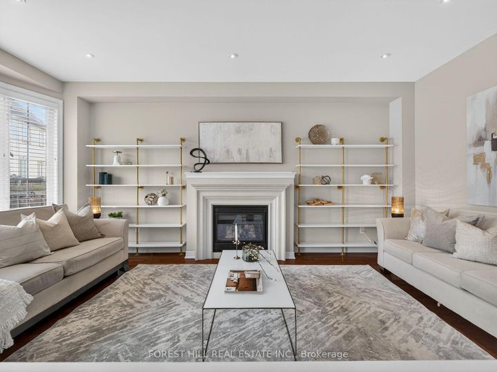 Photo 12 at 22 Mccombe Lane, Patterson, Vaughan