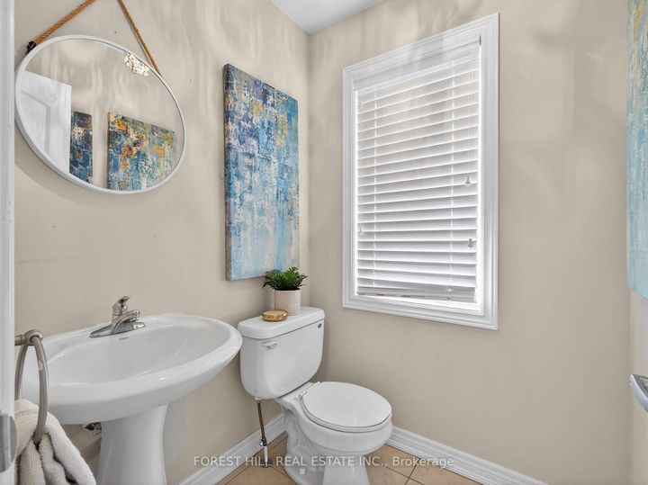 Photo 15 at 22 Mccombe Lane, Patterson, Vaughan