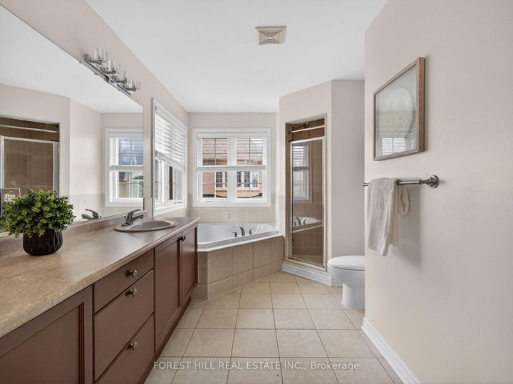 Photo 22 at 22 Mccombe Lane, Patterson, Vaughan