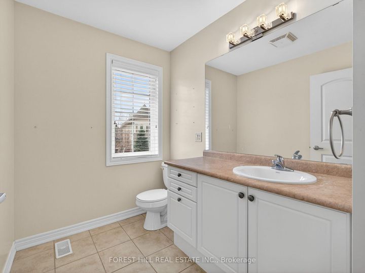 Photo 31 at 22 Mccombe Lane, Patterson, Vaughan