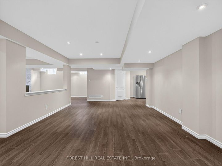 Photo 41 at 22 Mccombe Lane, Patterson, Vaughan