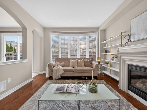 Photo 13 at 22 Mccombe Lane, Patterson, Vaughan