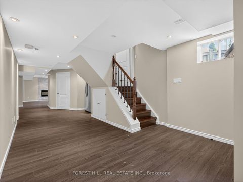 Photo 36 at 22 Mccombe Lane, Patterson, Vaughan