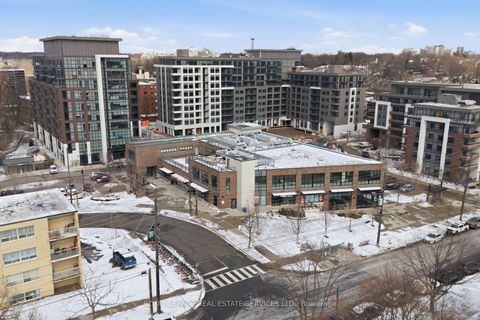 Photo 3 at 10 Neighbourhood Lane, Queensway, Toronto