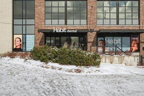 Photo 7 at 10 Neighbourhood Lane, Queensway, Toronto