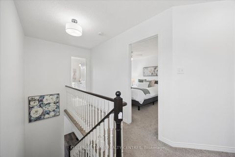 Photo 12 at 720 Walpole Crescent, Wyndham, Newmarket