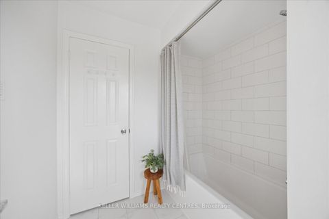 Photo 17 at 720 Walpole Crescent, Wyndham, Newmarket