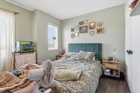 Photo 11 at 10 Crough Street, Bowmanville, Clarington