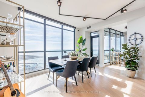 Photo 4 at 3609 - 219 Fort York Boulevard, Niagara, Toronto