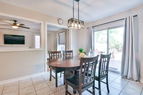 Photo 10 at 28 Shaina Court, Painswick South, Barrie