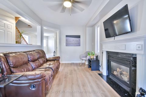 Photo 12 at 28 Shaina Court, Painswick South, Barrie