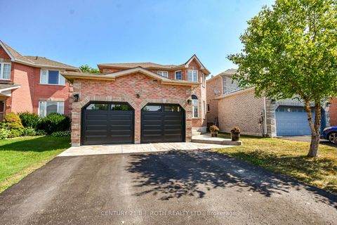 Photo 38 at 28 Shaina Court, Painswick South, Barrie