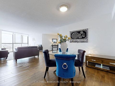 Photo 10 at 1001 - 4235 Sherwoodtowne Boulevard, City Centre, Mississauga