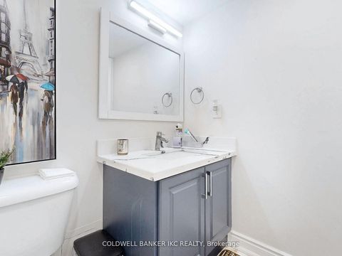 Photo 28 at 1001 - 4235 Sherwoodtowne Boulevard, City Centre, Mississauga