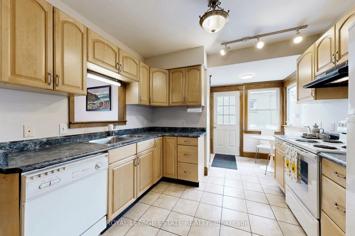 Photo 11 at 2 Beck Avenue, Danforth, Toronto