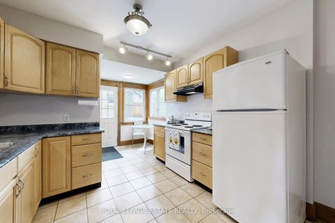 Photo 10 at 2 Beck Avenue, Danforth, Toronto