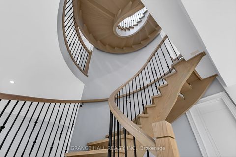 Photo 37 at 16 Barker Avenue, Beaumonde Heights, Toronto