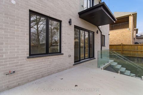 Photo 42 at 16 Barker Avenue, Beaumonde Heights, Toronto