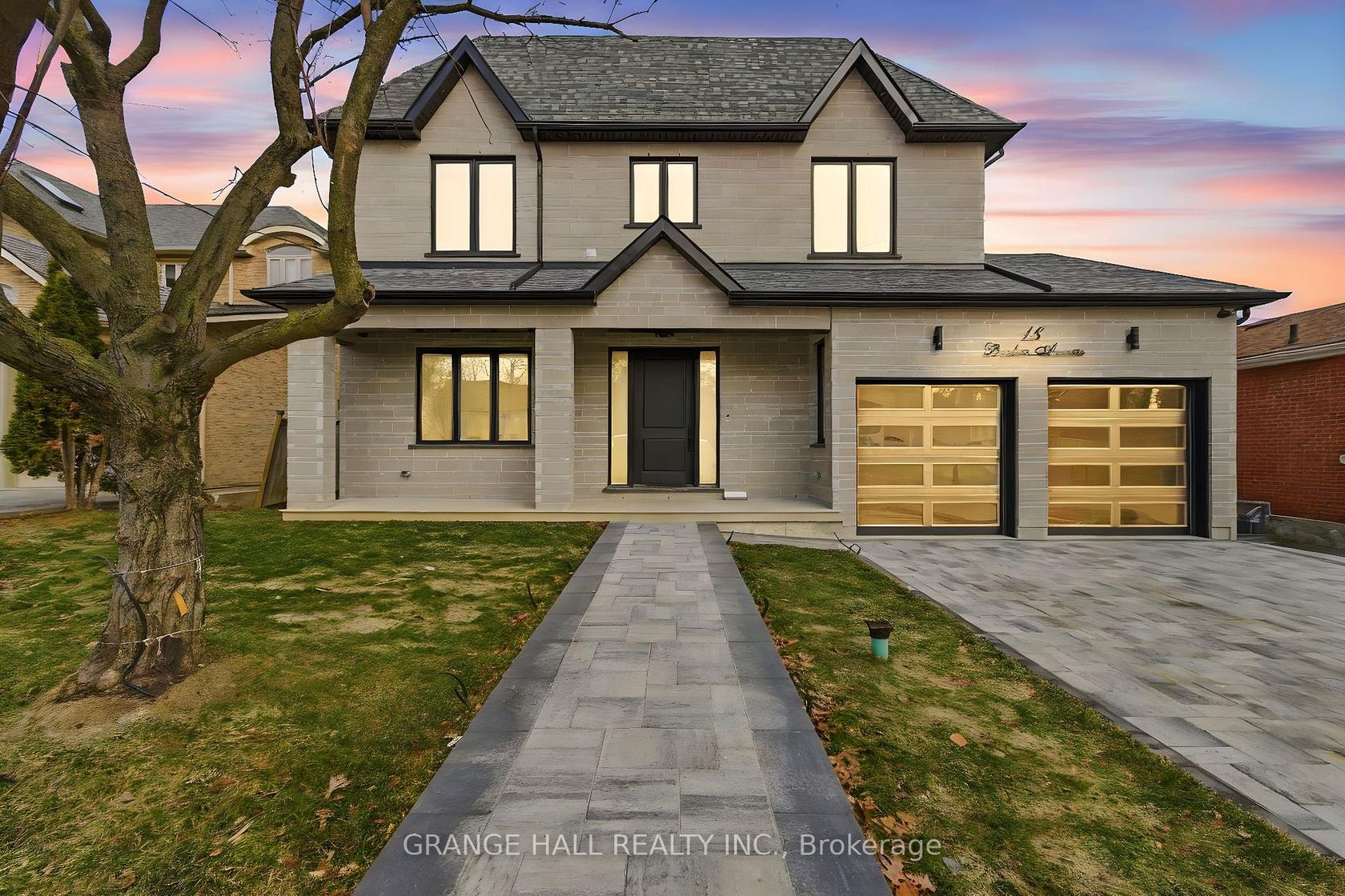 16 Barker Avenue, Beaumonde Heights, Toronto by Loree Meneguzzi Real Estate 16 Barker Avenue, Beaumonde Heights, Toronto