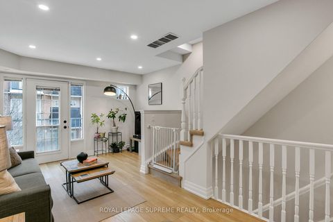 Photo 6 at 204 - 50 Merchant Lane, Dufferin Grove, Toronto